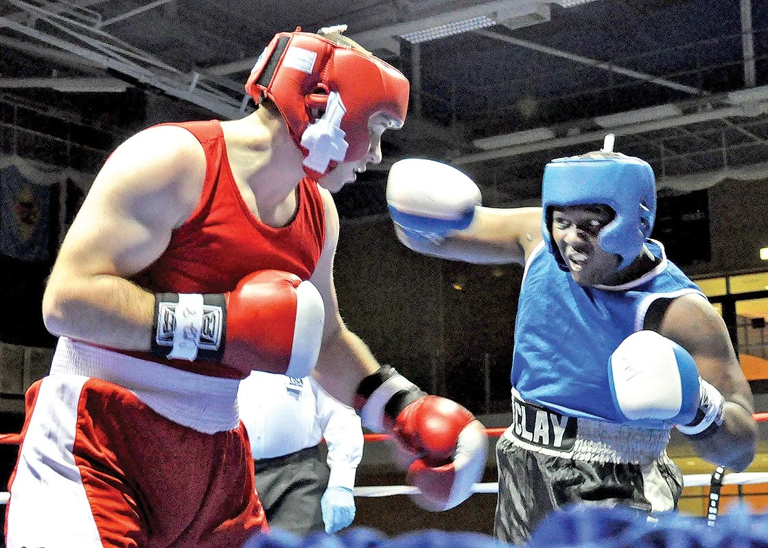 ued体育拳击选手激烈对决精彩瞬间